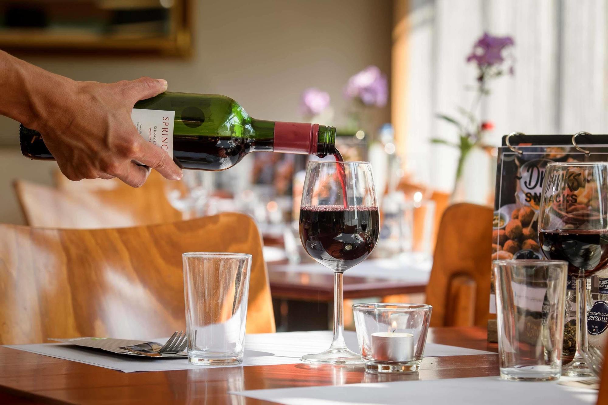 Campanile Hotel & Restaurant レーワールデン エクステリア 写真